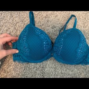 Victoria secret Bra -* never worn